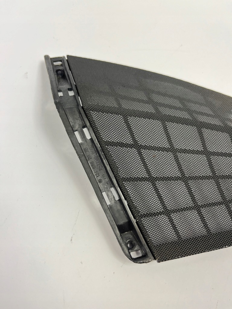 фото №10, Защита накладка динамика правая w панель приборная консоль mercedes w124