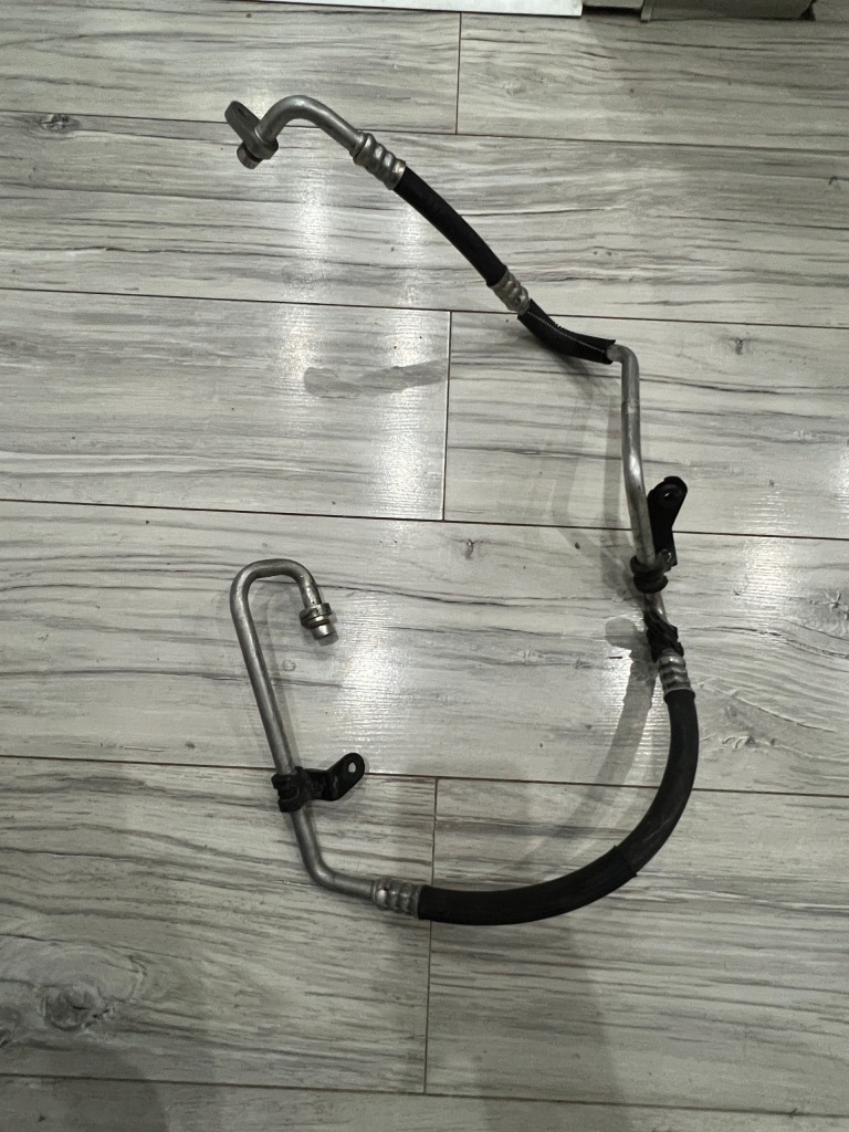 фото №1, Renault scenic iii 1.9 dci трубка шланг патрубок кондиціонера 924900018r