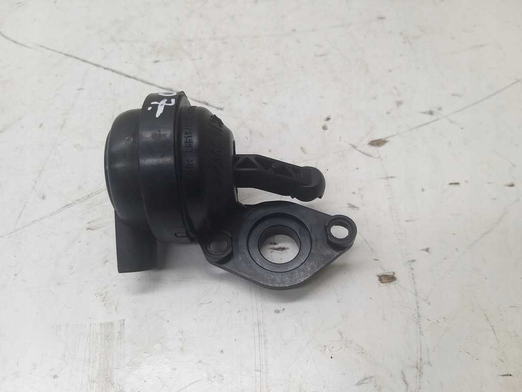 фото №8, Клапан актуатор турбины коллектор 3.0t 3.0 tfsi a7 4g s4 b8 q7 c7 s5 ctu 06e133159n