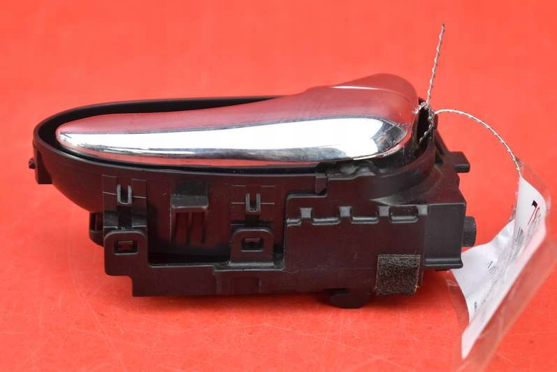 фото №6, Ручка внутренняя правая задняя nissan maxima a33 00-05