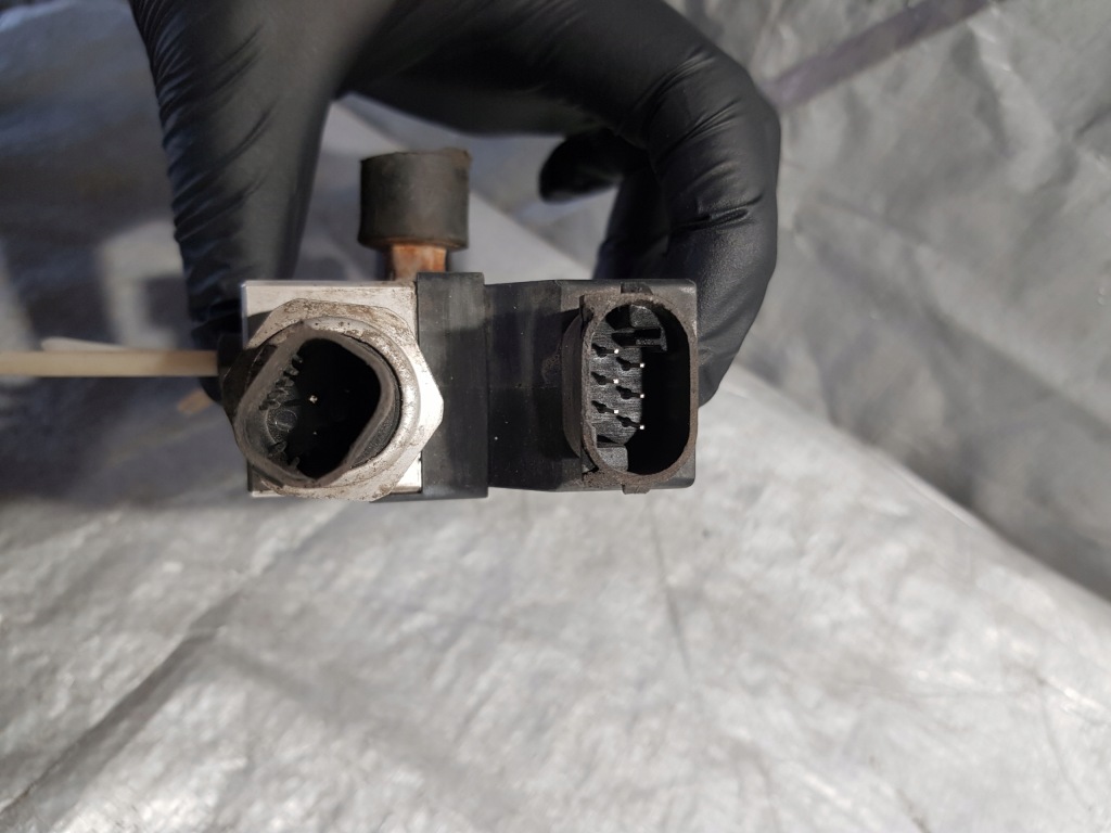 фото №8, Mercedes w220 rozdzielacz/blok клапанный подвеска 83609015n