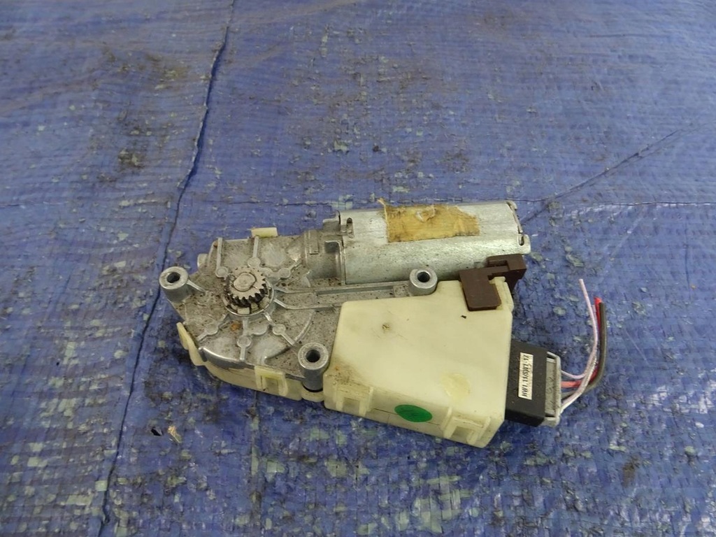 фото №1, Моторчик люк renault avanitme