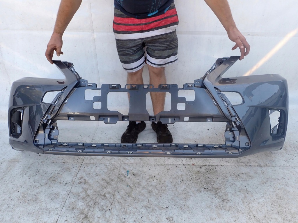 фото №1, Lexus ct 200h lift f-sport 13- бампер перед pdc