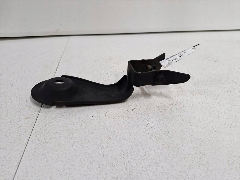 фото №7, Opel ampera кронштейн правый кронштейн радиатора правое