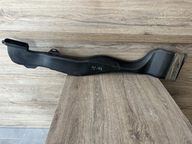 фото №1, Канал воздуха правый audi a8 d4 4h0819726