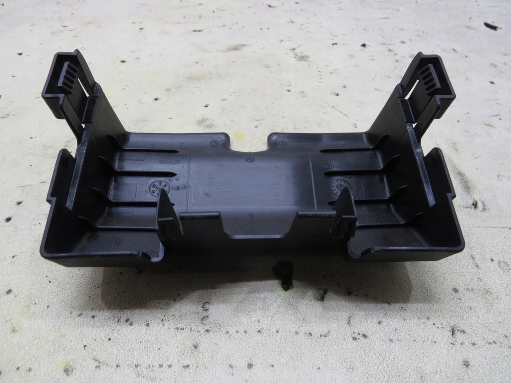 фото №5, Кришка захист запобіжників volvo v40 2.0 d4