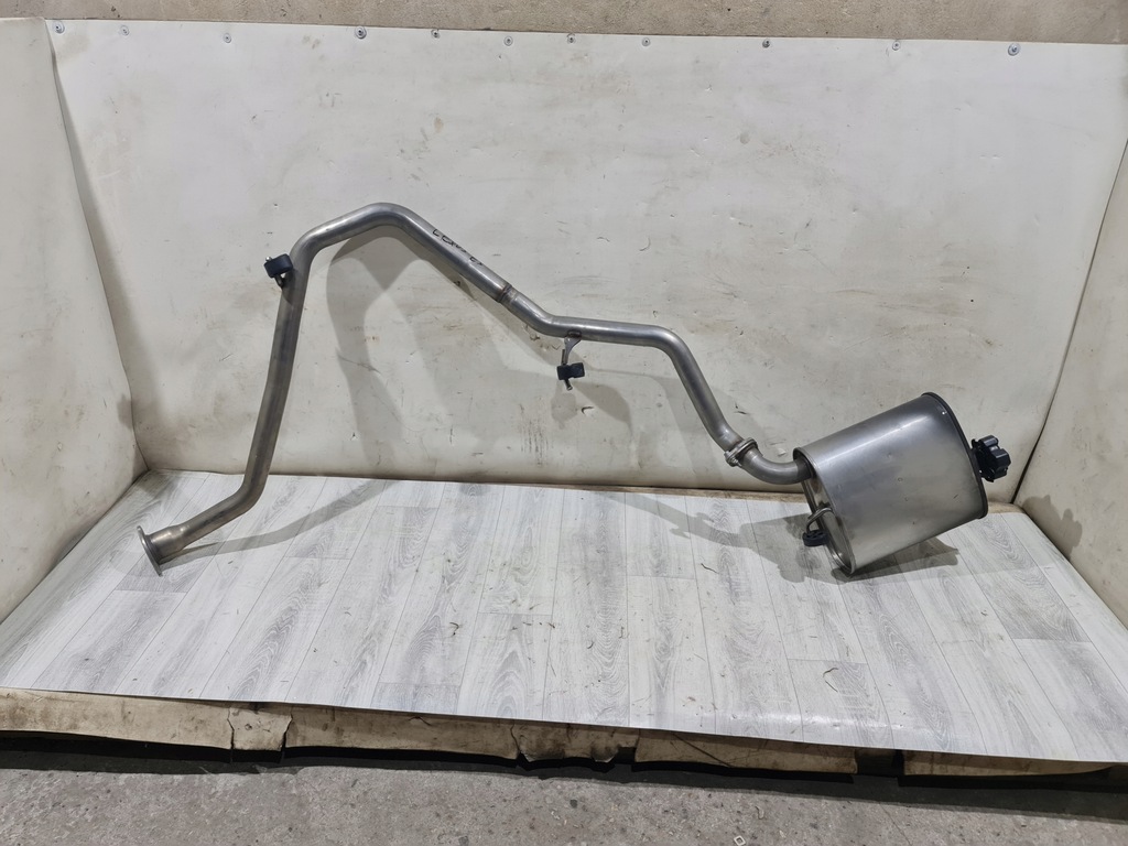 фото №1, Lexus es 300h гаситель конечный выхлоп