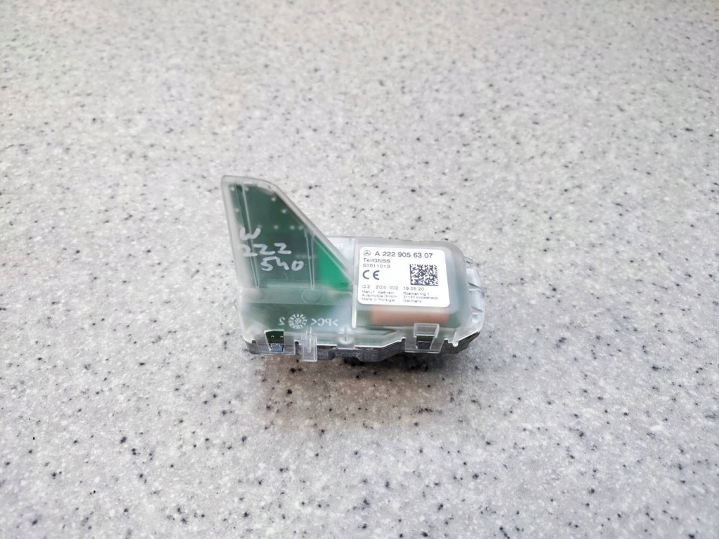 фото №1, Антена gps a2229056307 mercedes s-klasa w222 lift