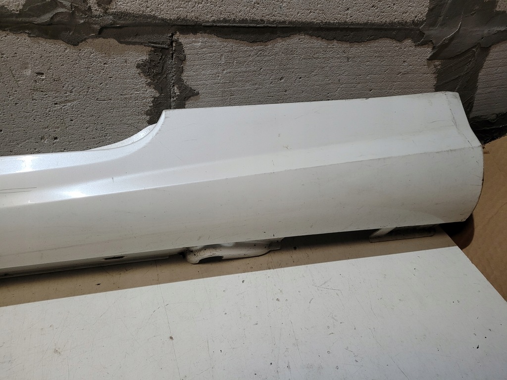 фото №5, Молдинг поріг ліва mercedes e w 207 amg coupe cabrio