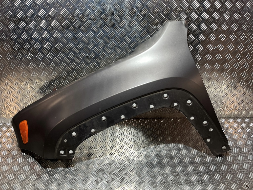 фото №1, Крыло левый перед передний jeep renegade 14- 400 volcano