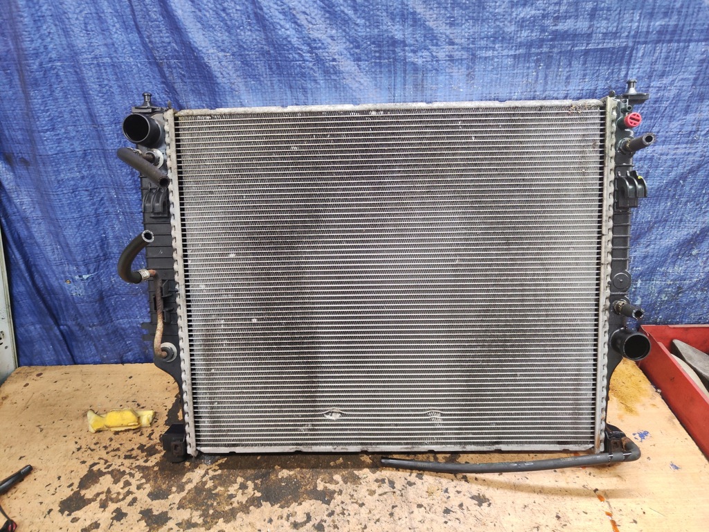 фото №1, Mercedes w251 r klasa 3.5 v6 радіатор wody автоматична коробка передач