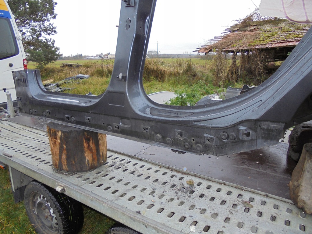 фото №4, Bmw 2 f45 поріг лівий кузов