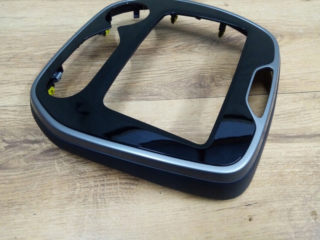 фото №4, Renault captur 2013 2014 2015- рамка радіо консоль