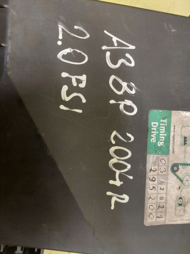 фото №10, Audi a3 8p 2.0 fsi коробка запобіжників 1k0937132d