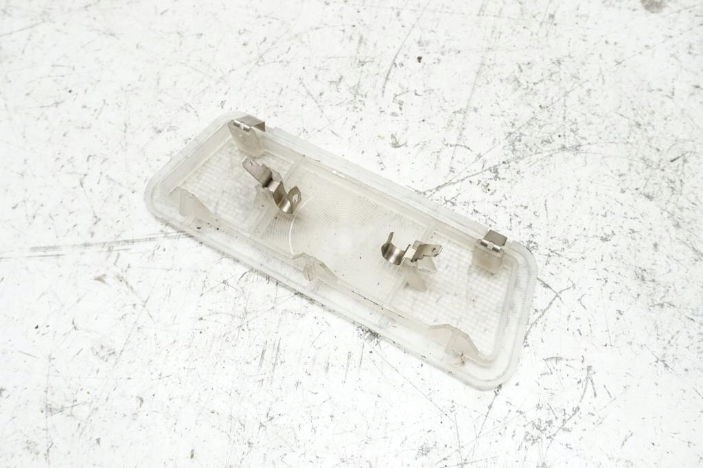 фото №4, Освещение лампа кабины volvo v40 1.9 di