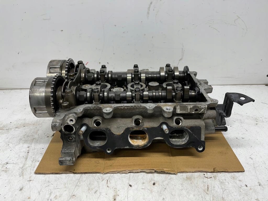 фото №1, Hyundai i10 ii головка комплектна 1,0 22111-04401 2013-