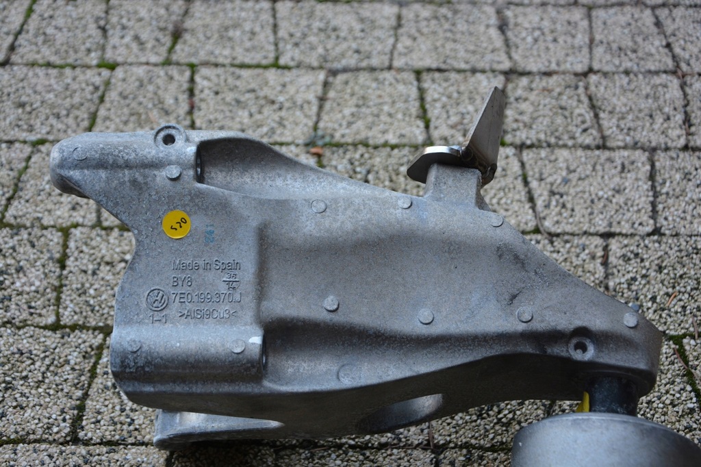 фото №6, Кронштейн двигателя кронштейн vw multivan t6 7e0199370j