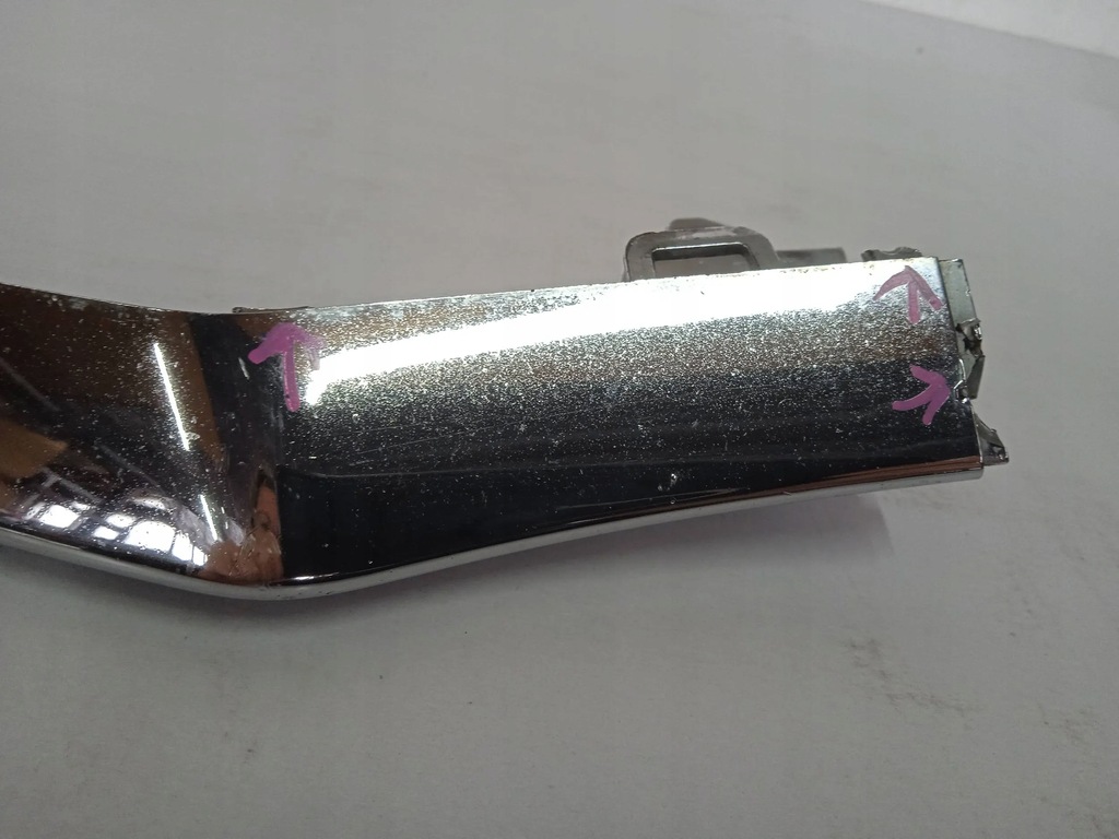 фото №11, Молдинг бампера левый перед mercedes-benz w205 amg