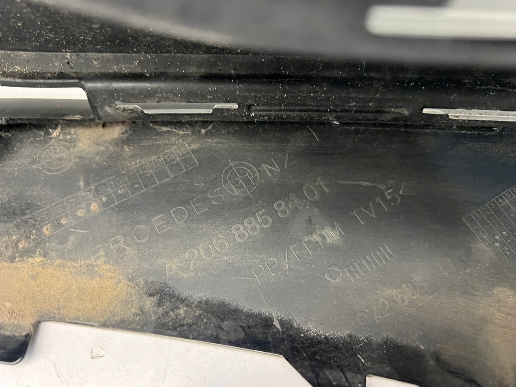 фото №10, C-klasa a206 w206 amg 21- бампер перед oem 6xpdc