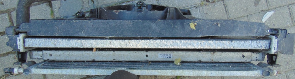 Купить Радиатор воды кондиционера вентилятор комплект  renault laguna 2 2 рестайлинг  2.0t европа