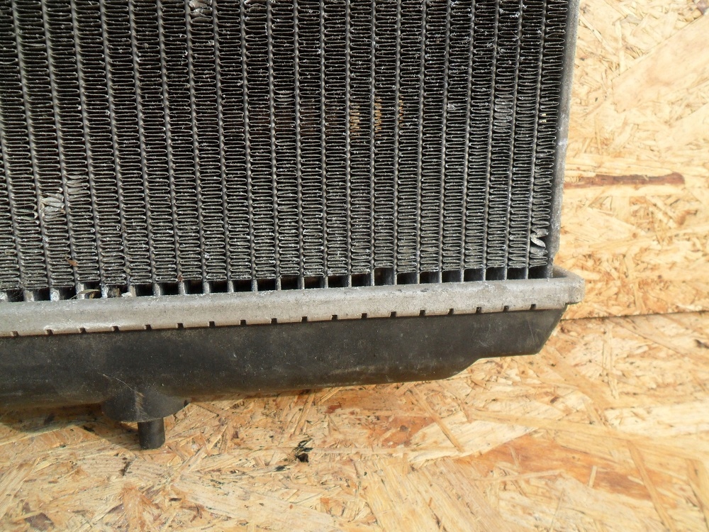 фото №14, Nissan almera tino v10 01- радиатор wody