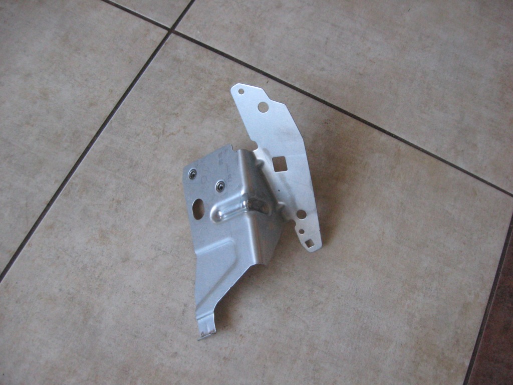 фото №1, Кронштейн - кронштейн крыла - opel grandland x