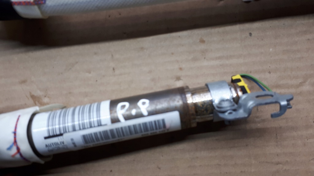 фото №7, S4 b8 lift a4 шторка безопасности воздушная правая 8k0880742f