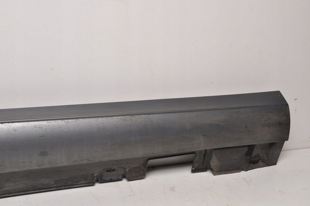 фото №6, Mercedes w213 накладка порог правая amg a2136900202 992