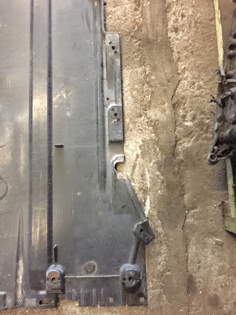 фото №9, Audi a4 b8 a5 захист плита підлога підвіска ліва