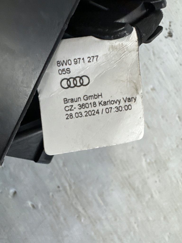 фото №8, Audi a4 b9 жалюзи воздуховод воздуха 8w0971277