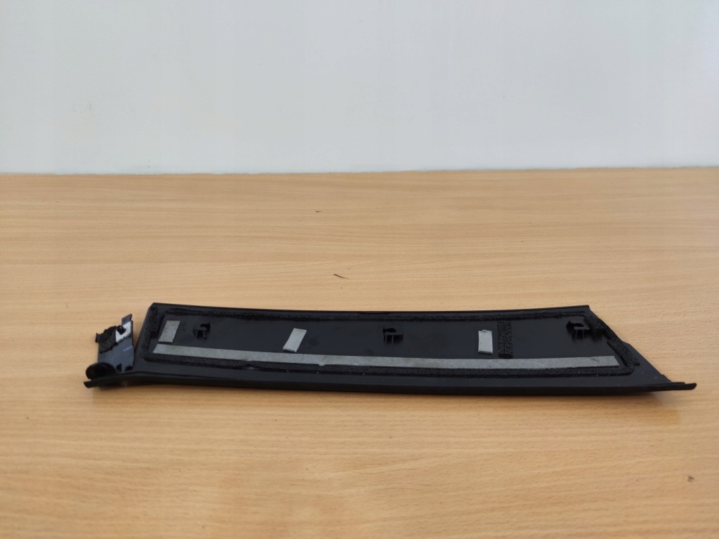 фото №2, Права захист стійка двері mazda 3 vi 6 grf950m31