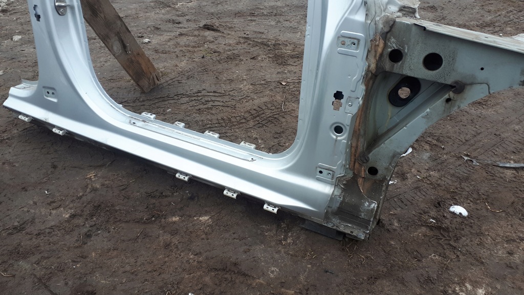 фото №3, A6 c7 4g блок двигуна поріг чверть обшивка праве правий