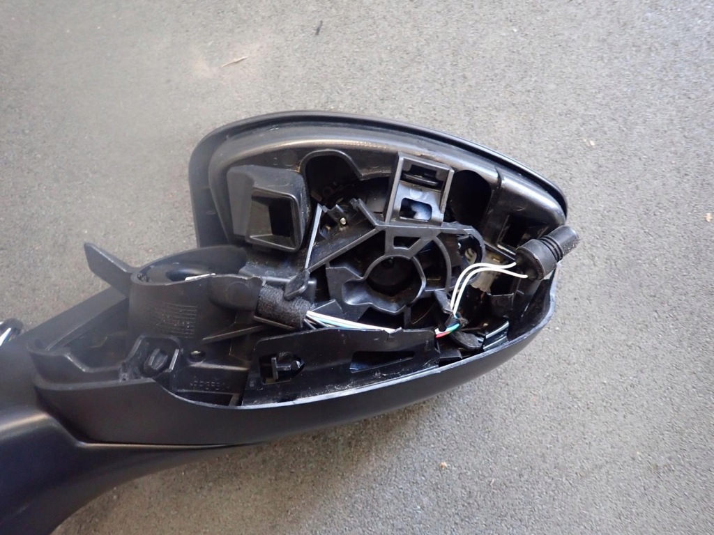 фото №4, Зеркало левая peugeot 208 2012-2019 7pin