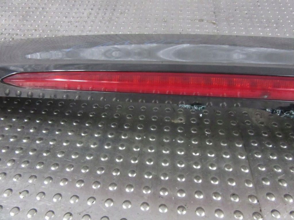 фото №5, Bmw 5 f11 2013 lift молдинг спойлер спойлер крышки + лампа kombi