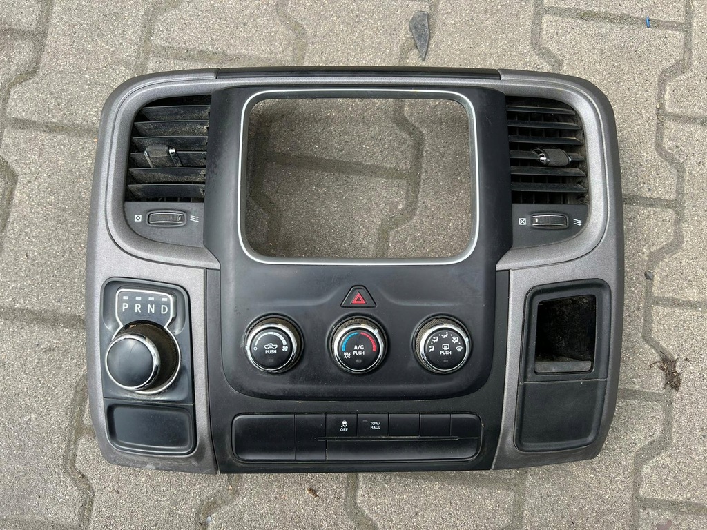 фото №1, Dodge ram центральный панель кондиционер радио 13 - 22