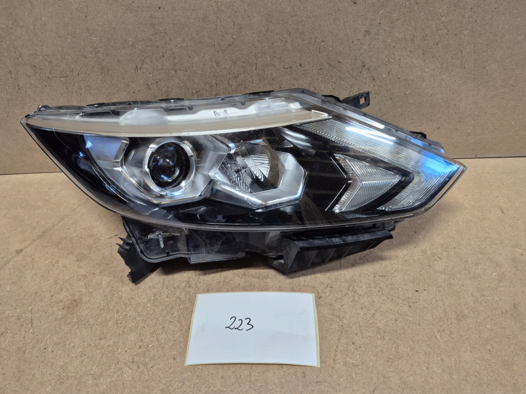Купити Nissan qashqai j11 фара фара full led праві європа 10018015