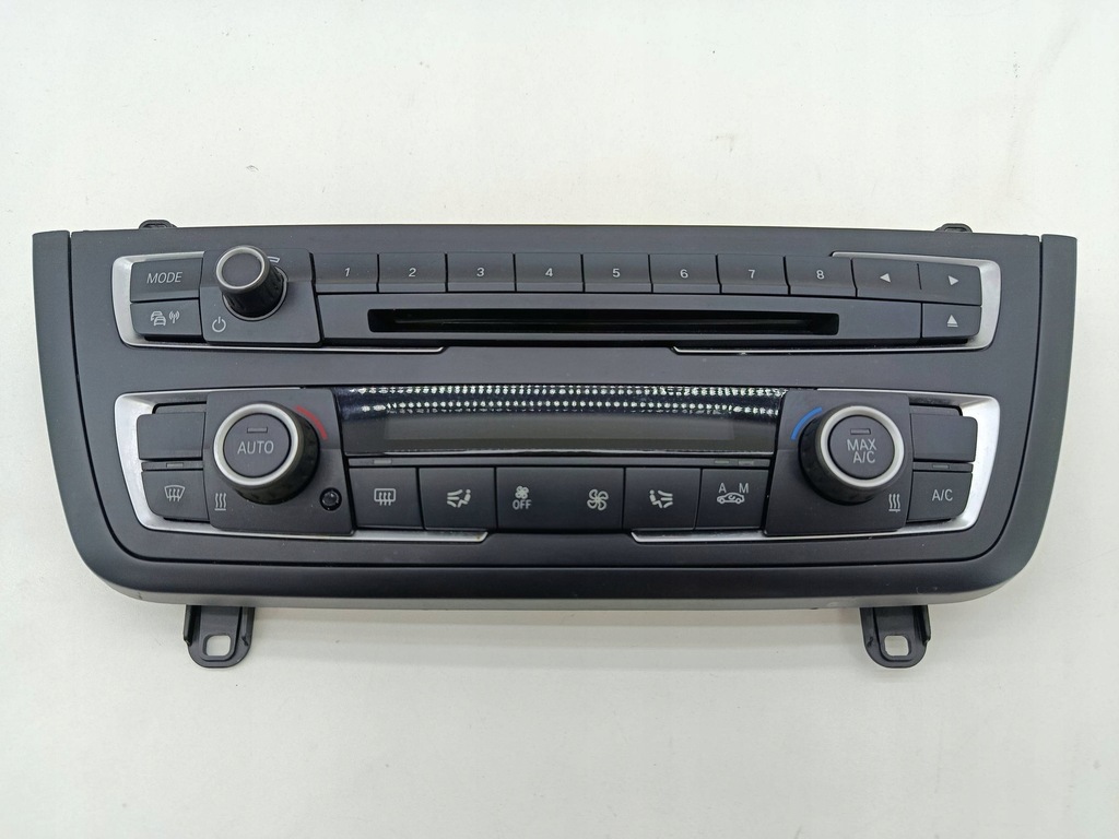 фото №1, Bmw 3 f30 f31 панель кондиционера радио 9226784