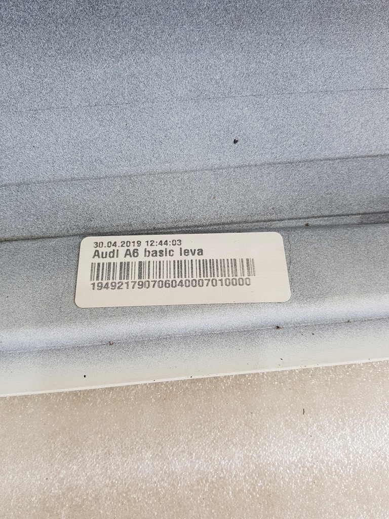 фото №12, Audi оригинальный номер 4k0853855 молдинг порог накладка