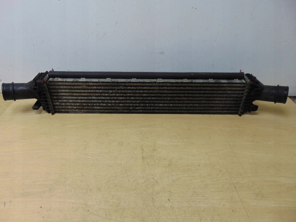 Радіатор інтеркулер audi a4 a5 b9 8k0145805r Ціна