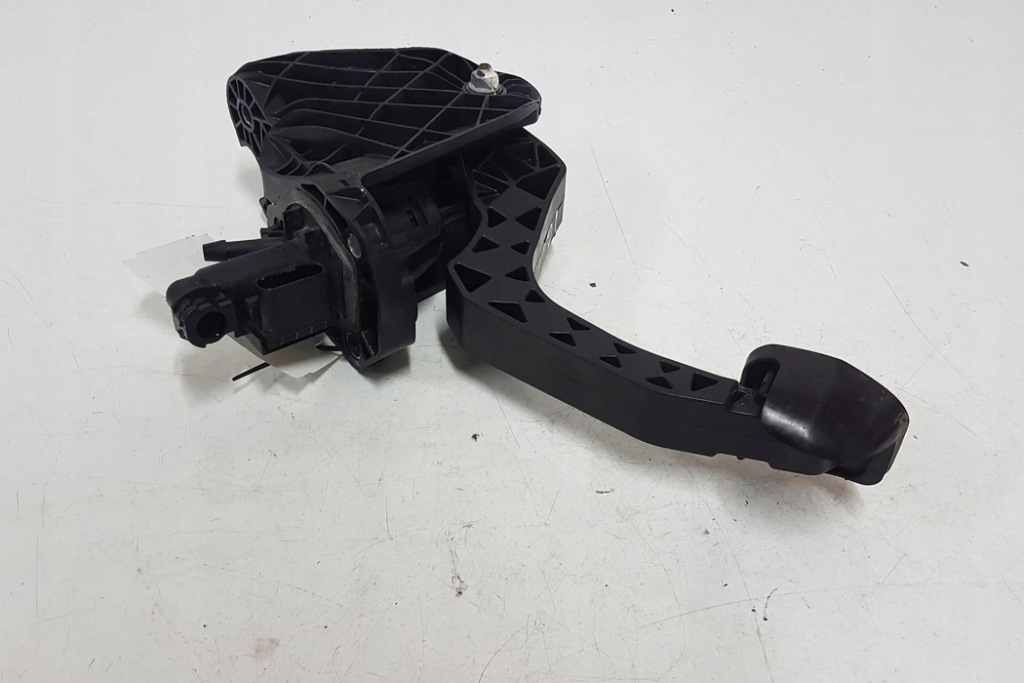 фото №7, Педаль зчеплення vw golf vi variant aj5 1k1721059 1.6l дизель 2011