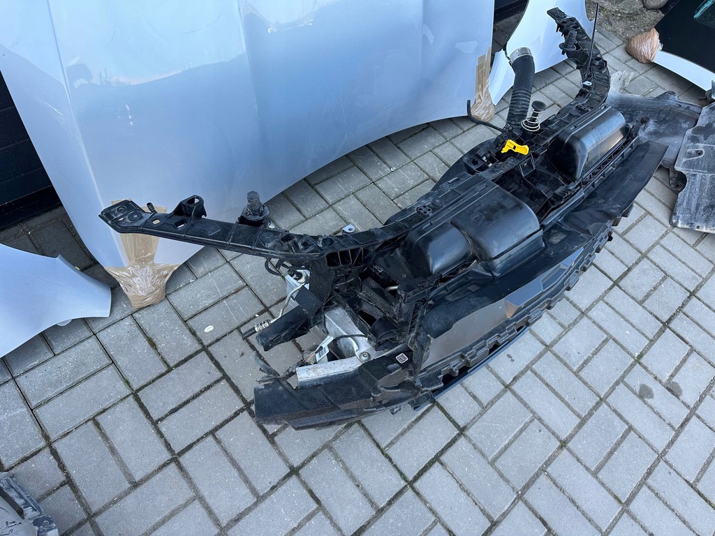 фото №7, Mercedes cla w118 kompletny перед amg lift