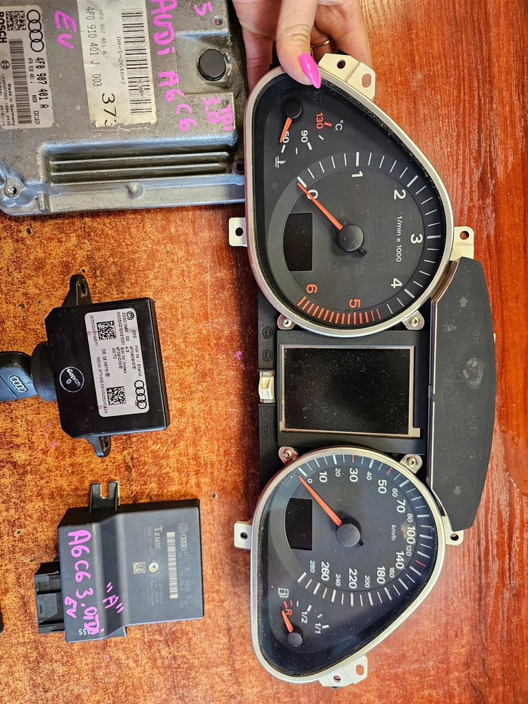 фото №12, Набор иммобилайзер стартовый счетчик бортовой компьютер ключ audi a6 c6 3.0tdi 4f0910401j