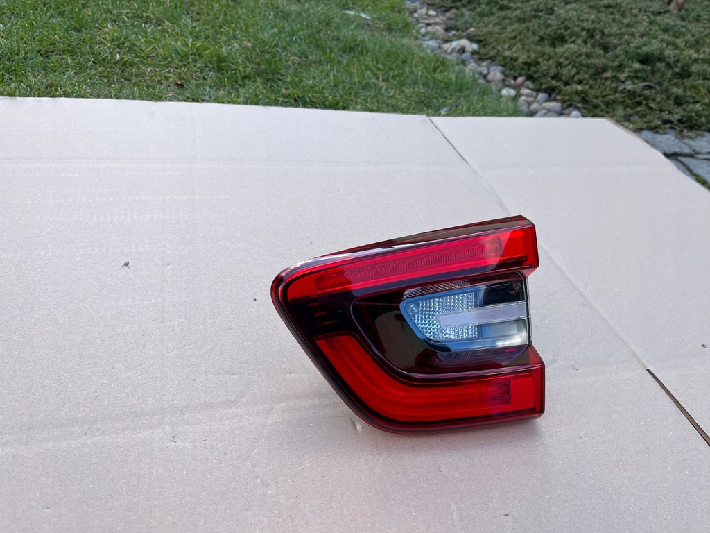 фото №3, Лампа задняя правая renault kadjar led w крышка 2015 - 2018 .