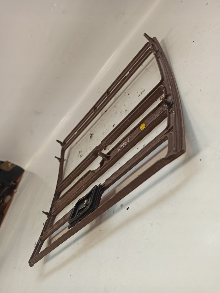 фото №8, Volkswagen vw phaeton рамка dekor радио drewno 3d0035122