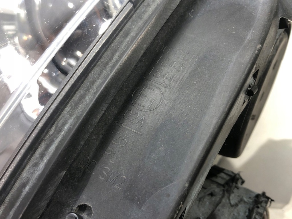 фото №12, Фара правий перед citroen c6 9660983180