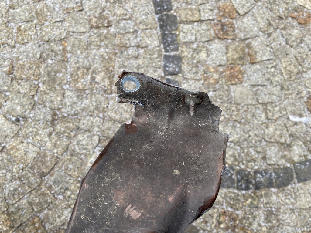 фото №8, Dacia duster i крыло правый перед оригинал