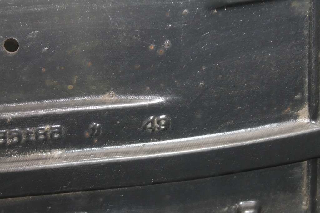 фото №11, Правая защита подвеска toyota auris _e15_ 5816547020 1.8l hybrid 73kw 2011