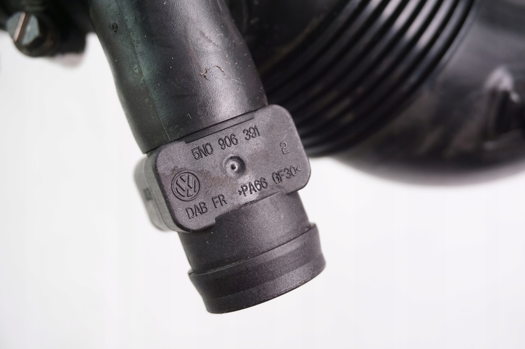 фото №4, Повітрозабірник труба повітря vw golf vi 3c0129654ag