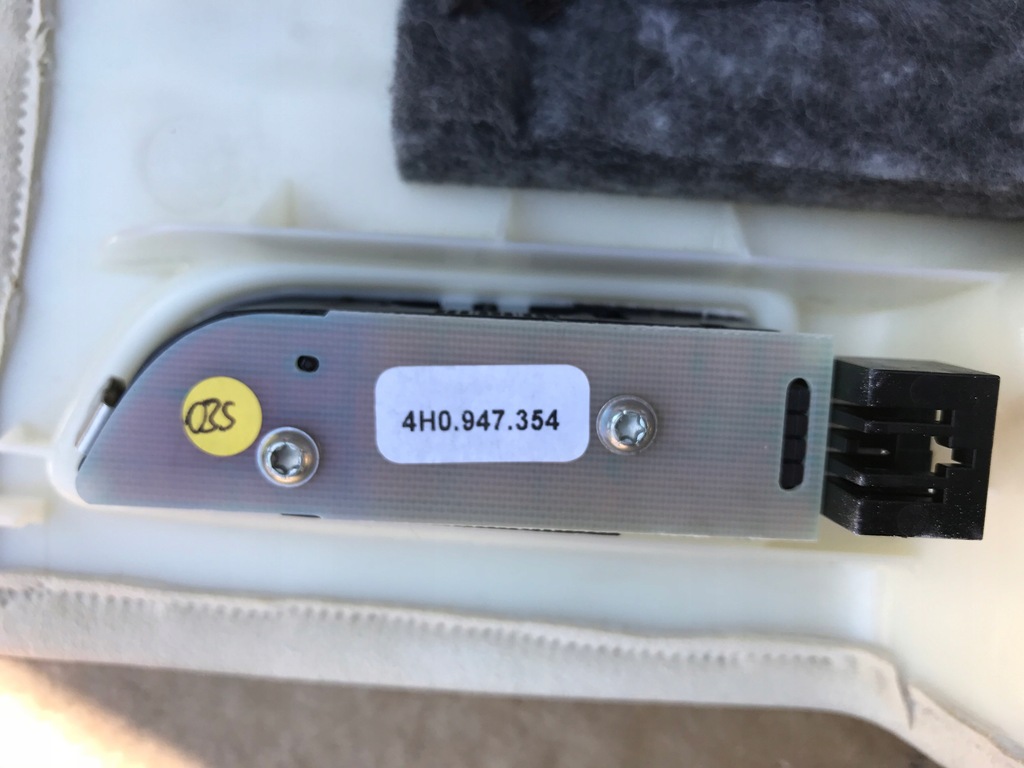 фото №9, Audi a8 защита стойка 4h0868290c ed3