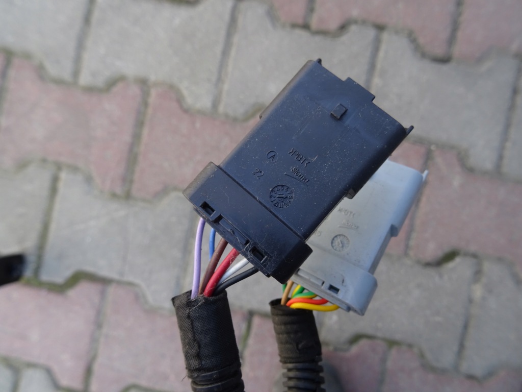 Фаркоп  буксирувальний кулька роз'єм peugeot 508 2 в Україні